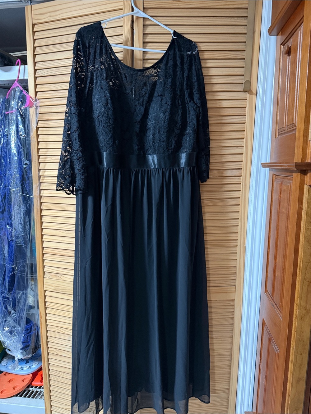 Ever Pretty Black Lace & Chiffon Evening or MOB gown